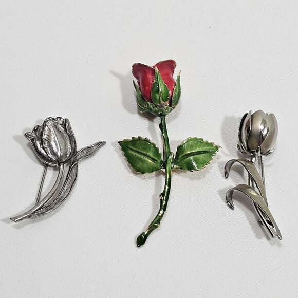 Jewelry - Assorted Floral Brooches/Pins Vintage Lot of 3 Enamal Silver Color